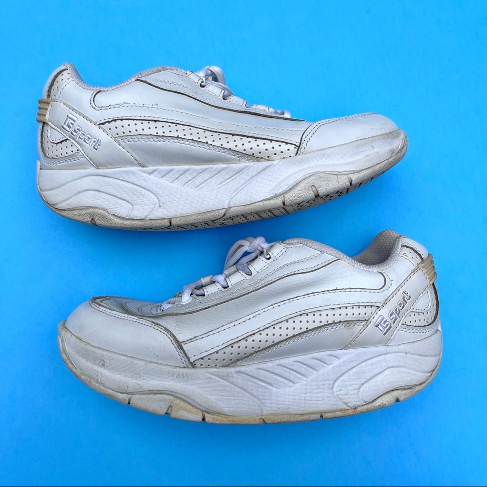 The coolest platform sneakers!!